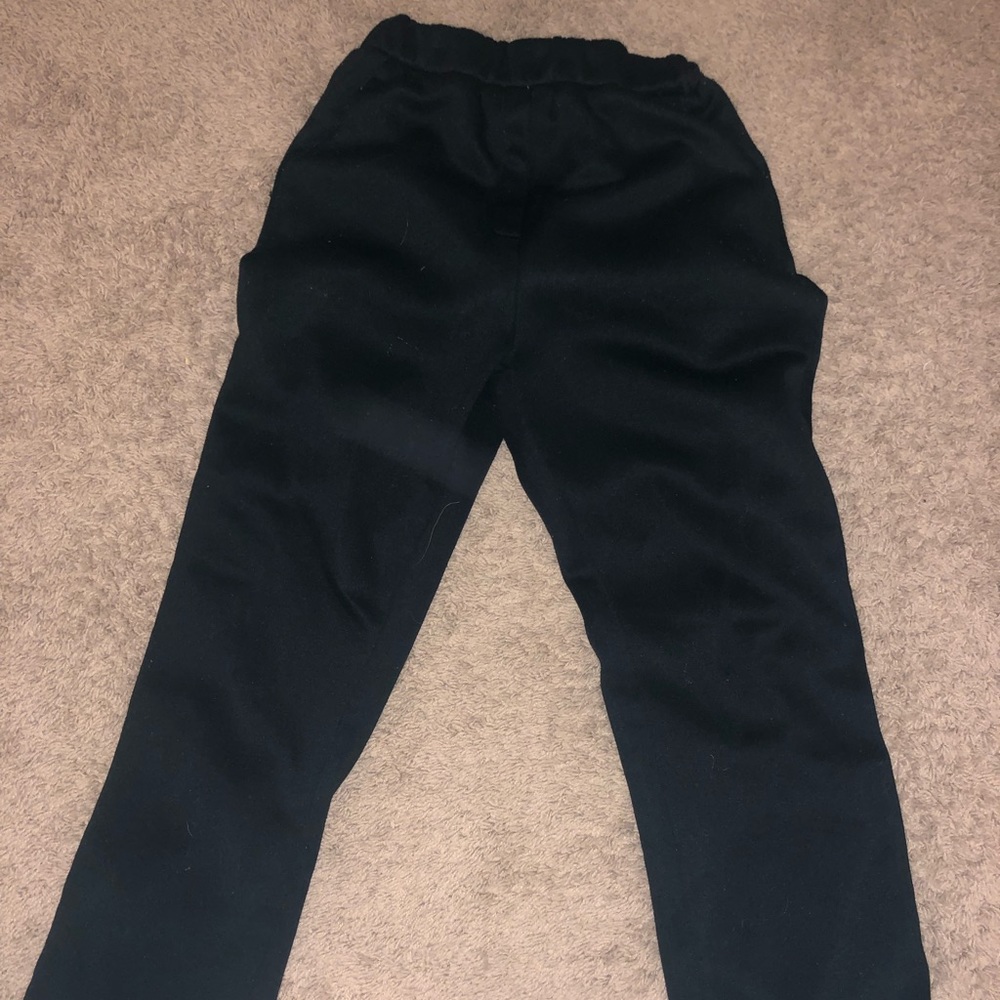 Black sweatpants